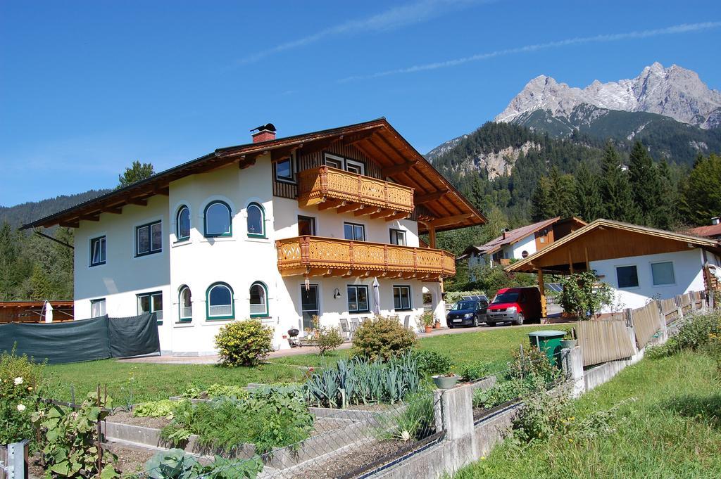 Landhaus Brugger Apartment Saalfelden Exterior photo