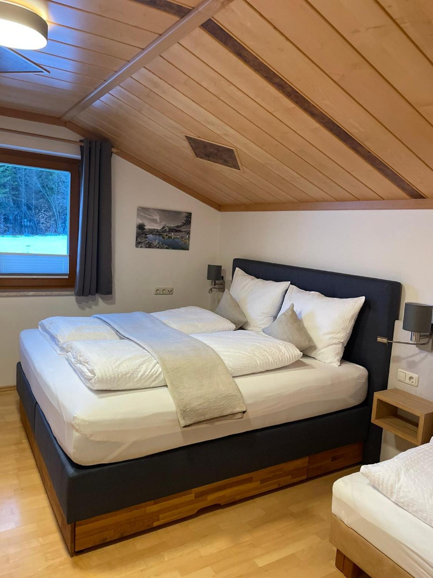 Landhaus Brugger Apartment Saalfelden Exterior photo